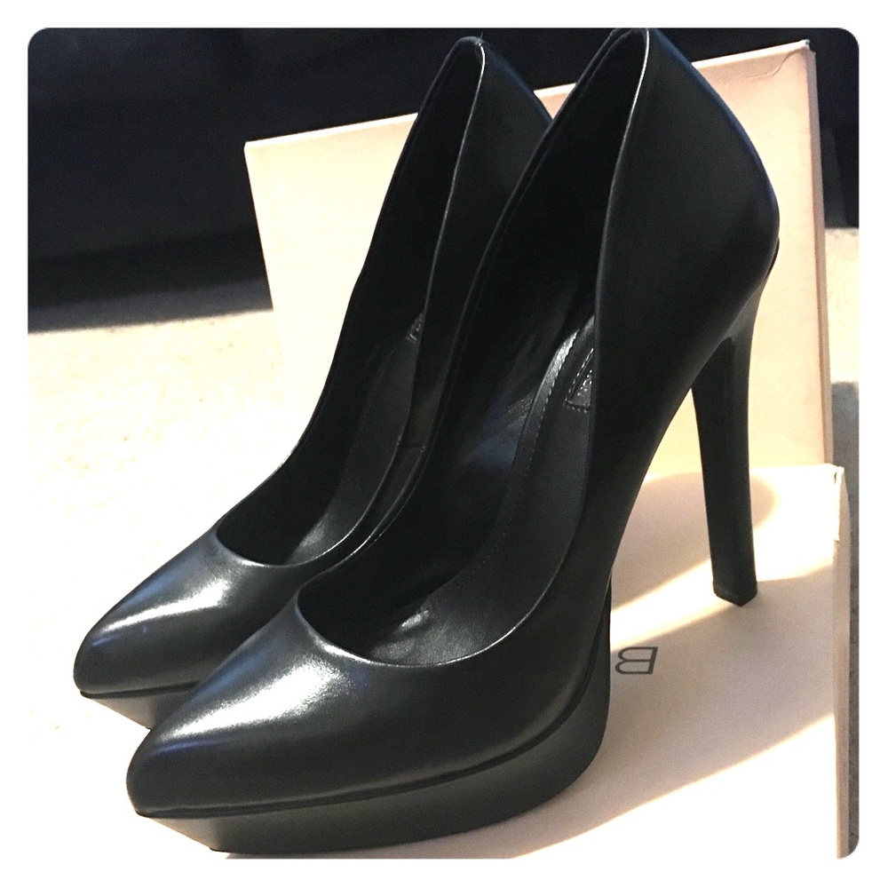 BCBGeneration size 9 black heels